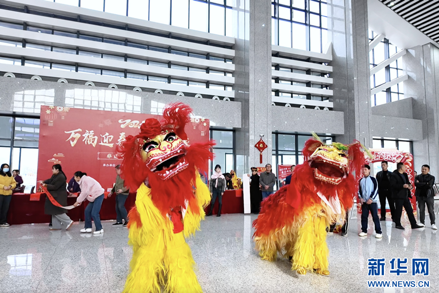 中国春节成功申遗，今年的春运被赋