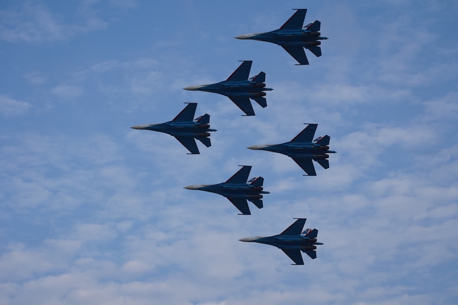 炫酷 南昌飞行大会上演“天空之舞”