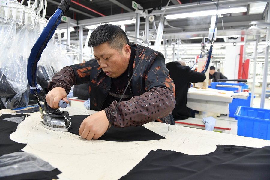 于都发展纺织服装产业